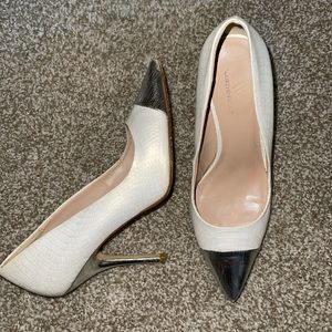 Pointed silver toe faux snakeskin heels